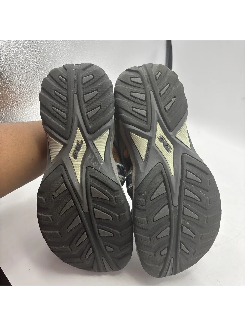 Teva Omnium 2 Women 8  Leather Sandals Brown Turkish Coffee Hiking Water